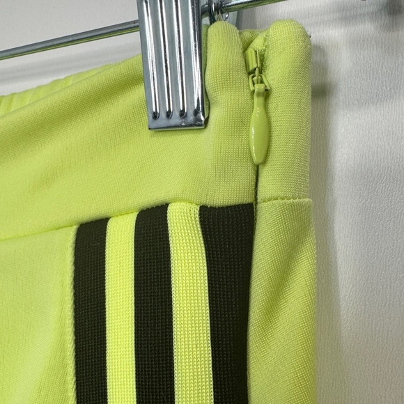 Adidas A-Line Skirt with Contrast Stripes Yellow - Picture 8 of 12